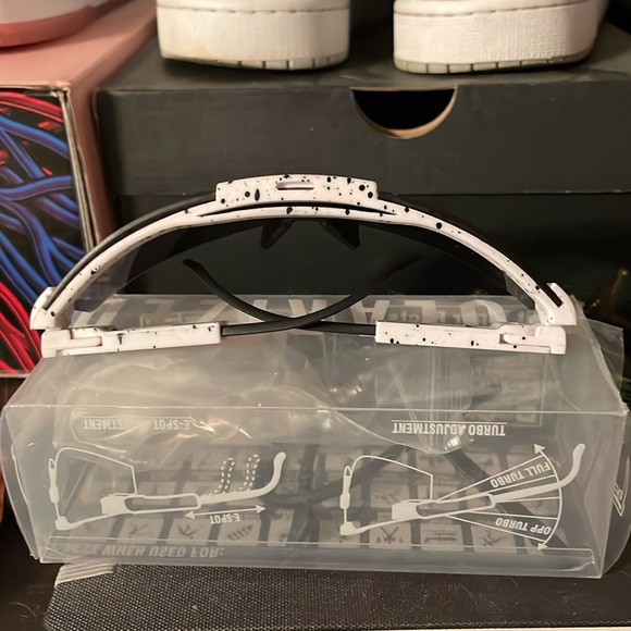 Pit vipers - Picture 2 of 3